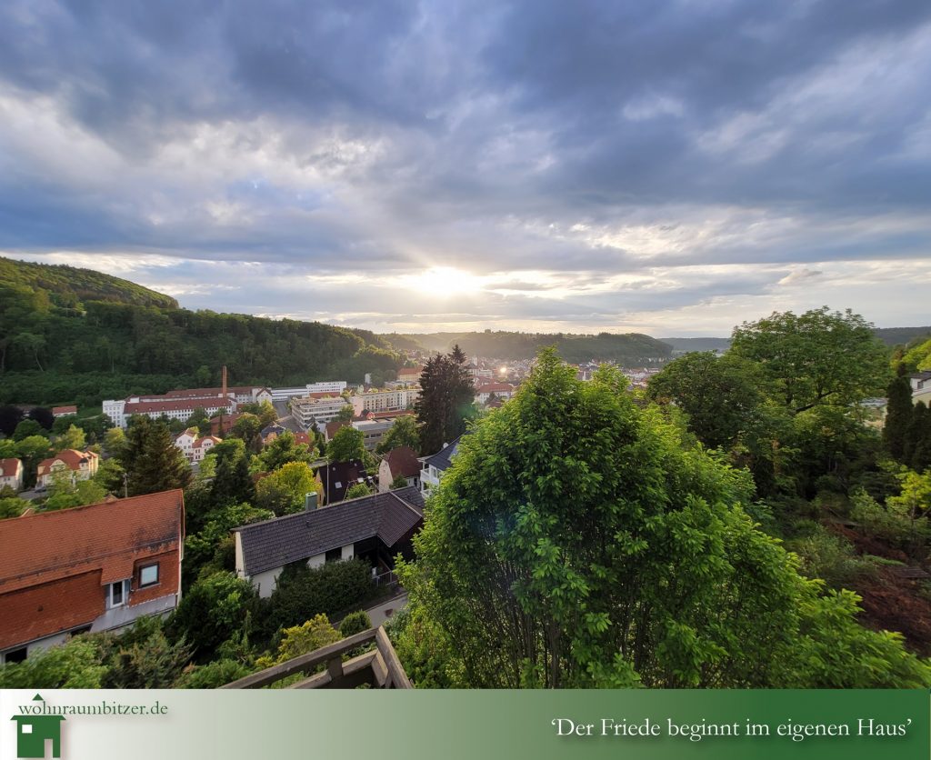 Vergleich: Albstadt gegen Stuttgart,Immobilienmakler Bitzer Bisingen