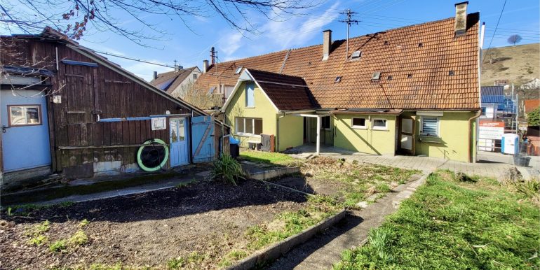 Große Doppelhaushälfte Albstadt-Onstmettingen zu verkaufen Majk Bitzer Immobilienmakler