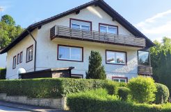 Einfamilienhaus mit Einliegerwohnung in Straßberg