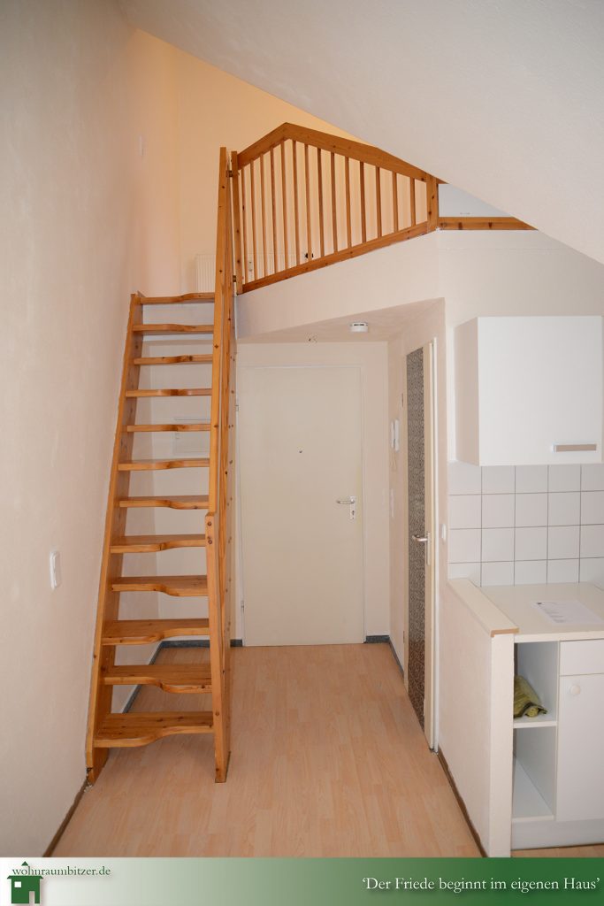 Buchenweg Maisonette Wohnung, Treppenaufgang