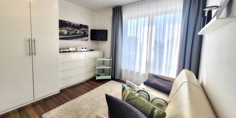 Wohnung mit Park zu verkaufen, 4 Zimmer Wohnung Bad Honnef,  Bitzer Immobilien Albstadt Bisingen Balingen