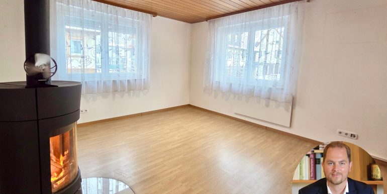 Einfamilienhaus mit Terrasse und Doppelgarage 1