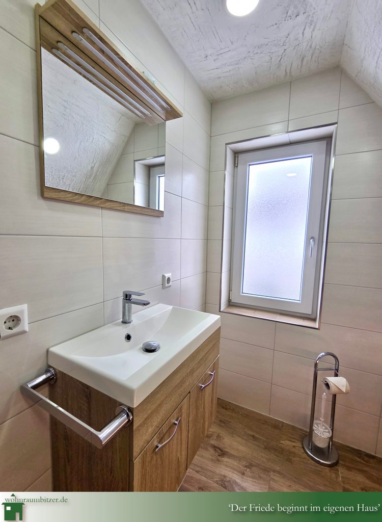 Einfamilienhaus mit Terrasse und Doppelgarage zu verkaufen 9