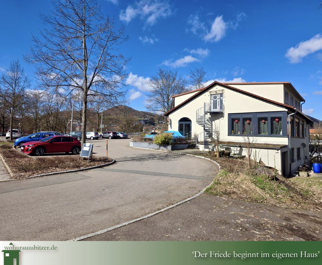 Restaurant mit großer Wohnung zu verkaufen, sehr gute Lage! 4