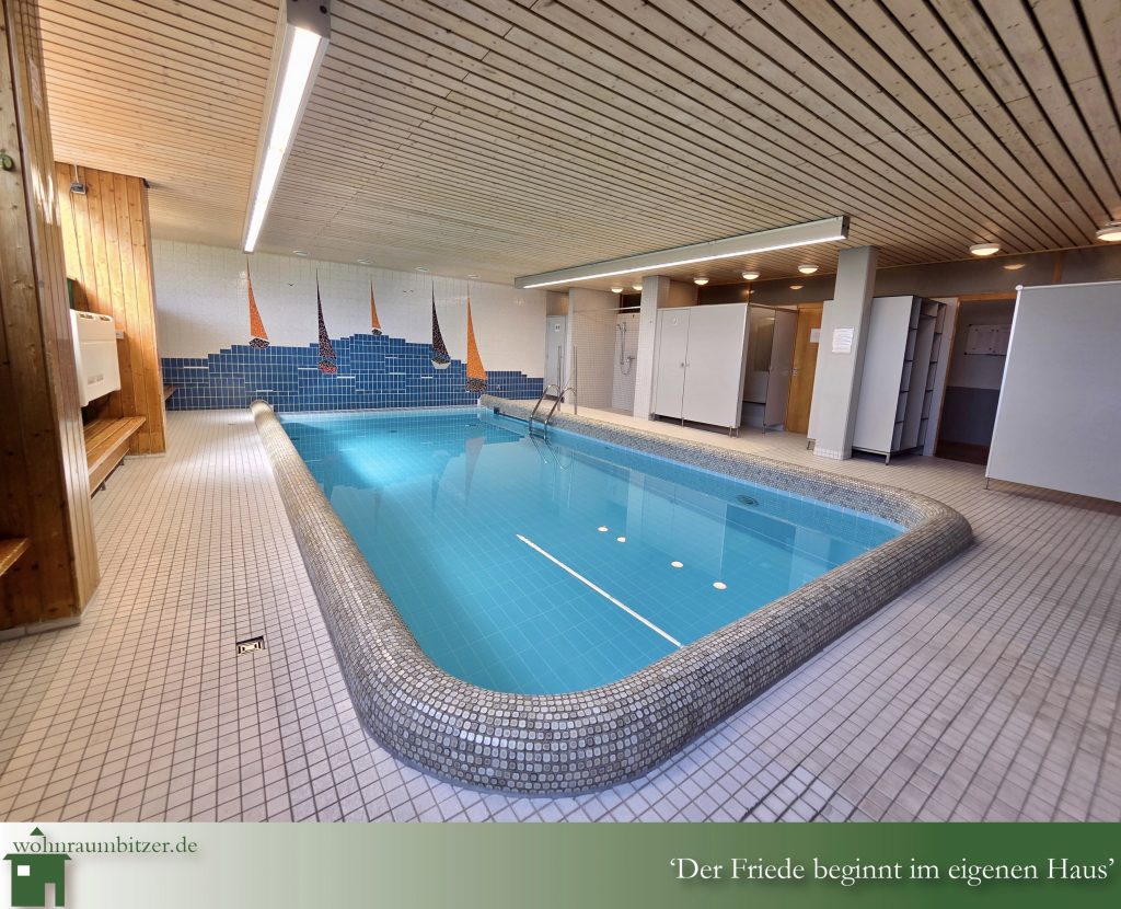 1 Zimmer Wohnung Gomaringen zu verkaufen Blick auf den Pool