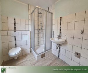 Badezimmer 3 Zimmer Wohnung Reutlingen zu vermieten