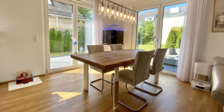 Einfamilienhaus Reutlingen Ohmenhausen Fast neu 27 kWh 2