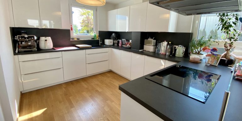 Einfamilienhaus Reutlingen Ohmenhausen Fast neu 27 kWh, Küche