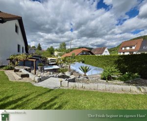 Leben wie im Traum Pool Sauna Biliard, Ausblick auf die Terrasse