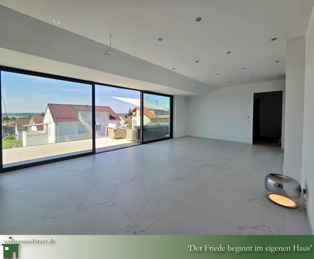 Luxus Wohnung Bodensee Penthouse Markdorf Wohnzimmer mit Terrasse