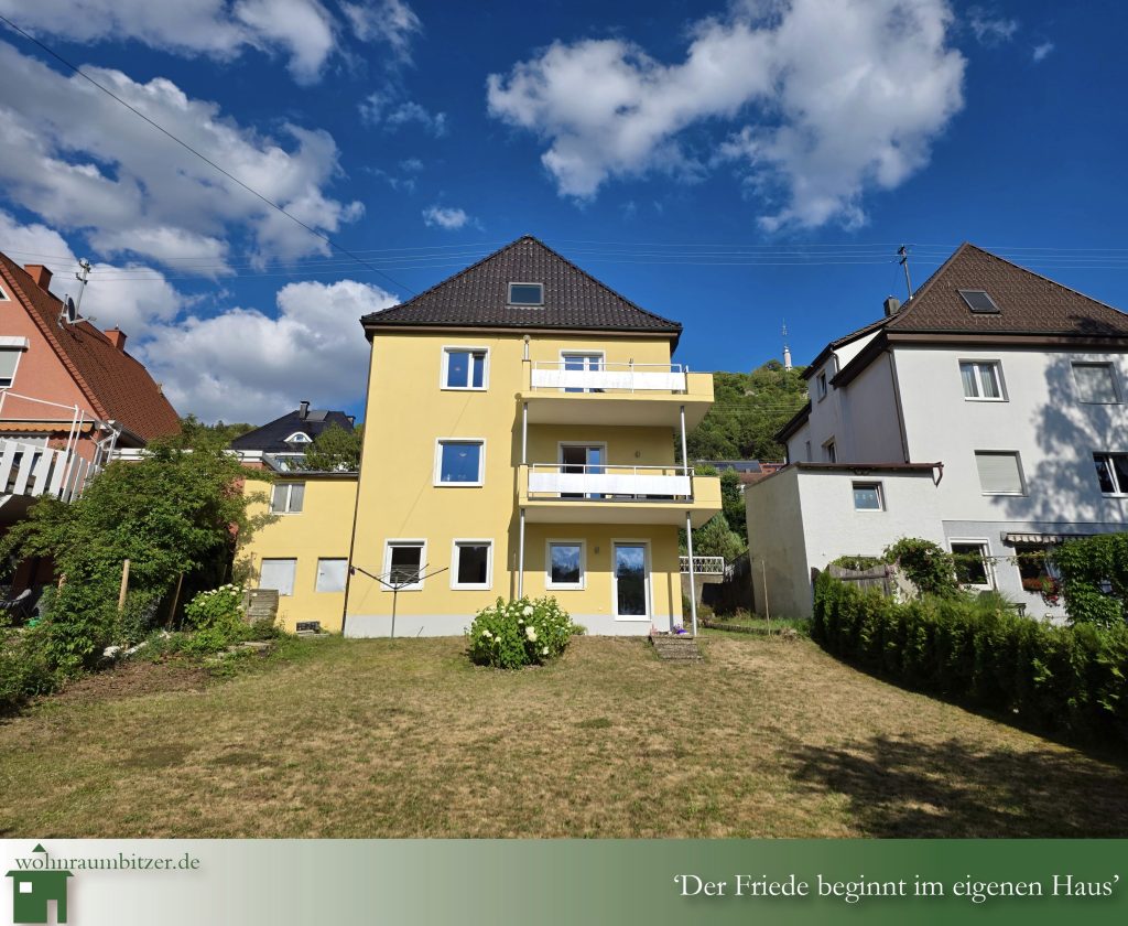 Fertiges Einfamilienhaus zentrumsnah zu verkaufen, Blick aufs Haus