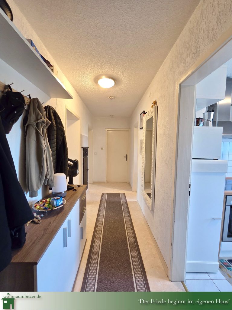 3 Zimmer Wohnung in Rosenfeld zu verkaufen, Flur