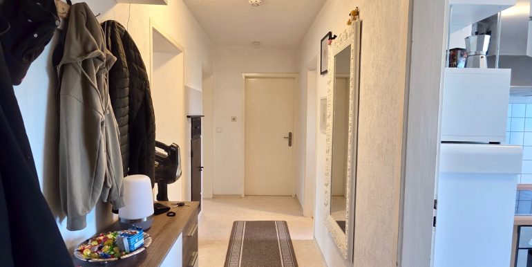 3 Zimmer Wohnung in Rosenfeld zu verkaufen, Flur