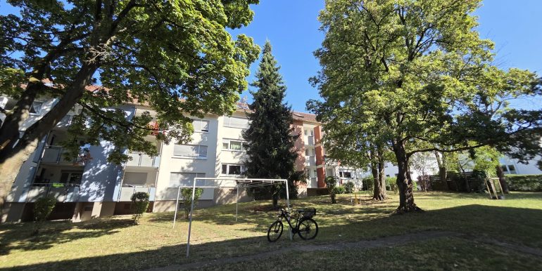Tolle Lage, 3 Zimmer Wohnung Ludwigsburg zu verkaufen,Blick in den Garten