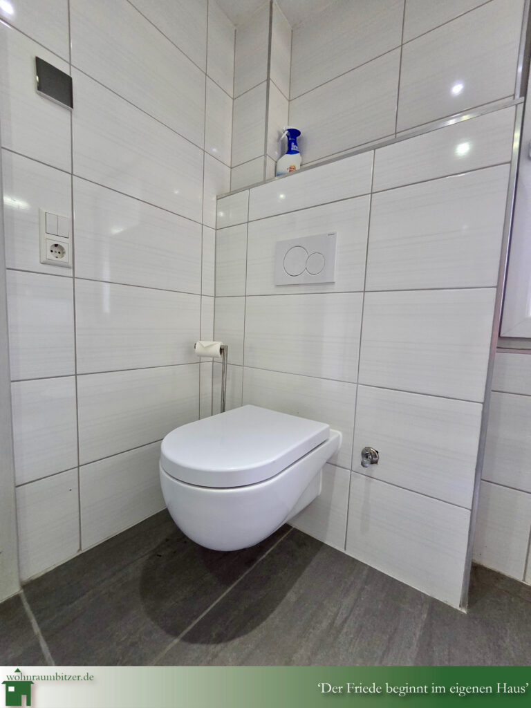 Zweifamilienhaus Balingen Engstlatt zu verkaufen Gäste WC