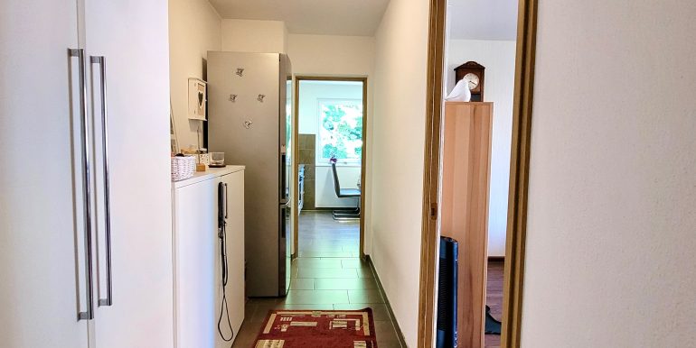 3 Zimmer Wohnung Waldkirch zu verkaufen, Flur, Bitzer Immobilien Albstadt Ebingen, Bisingen, Bonn