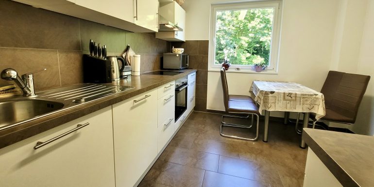 3 Zimmer Wohnung Waldkirch zu verkaufen, Küche, Bitzer Immobilien Albstadt Ebingen, Bisingen, Bonn