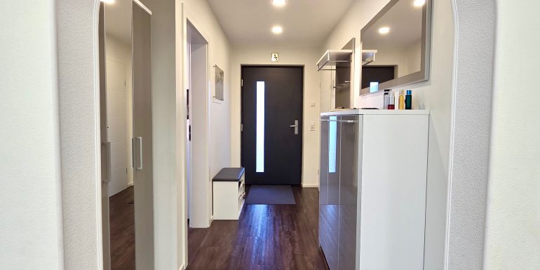 Einfamilienhaus mit doppeltem Bauplatz zu verkaufen 8