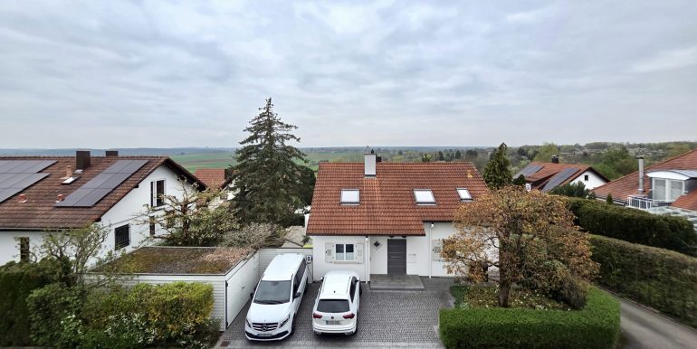Reihenhaus mit Garage und Garten Reutlingen zu verkaufen, Ausblick aus dem Dachgeschoss