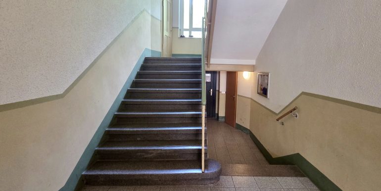 3 Zimmer Kapitalanlage Chemnitz zu verkaufen, Denkmalgeschützt, Eingangsbereich Haus
