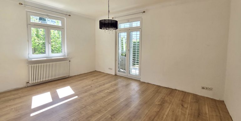 Einfamilienhaus mit Traumlage Pflullingen zu verkaufen, Helle große Räume