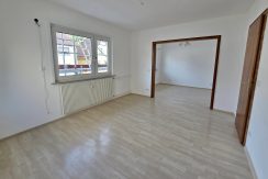 Kleines Dreifamilienhaus Kapitalanlage Tailfingen