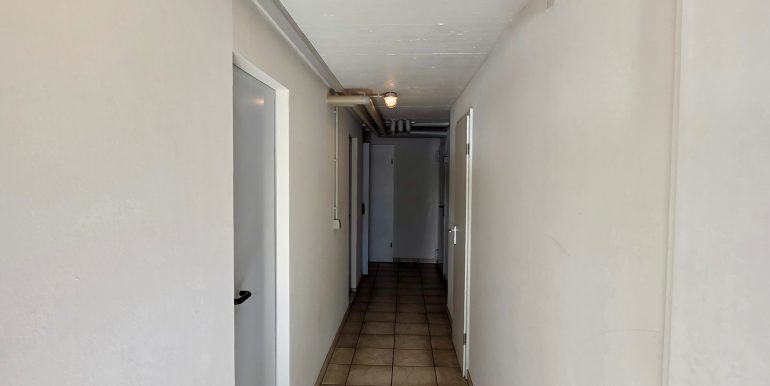 Neuwertige 4 Zimmer Erdgeschosswohnung Tübinger Stadtteil zu verkaufen 19