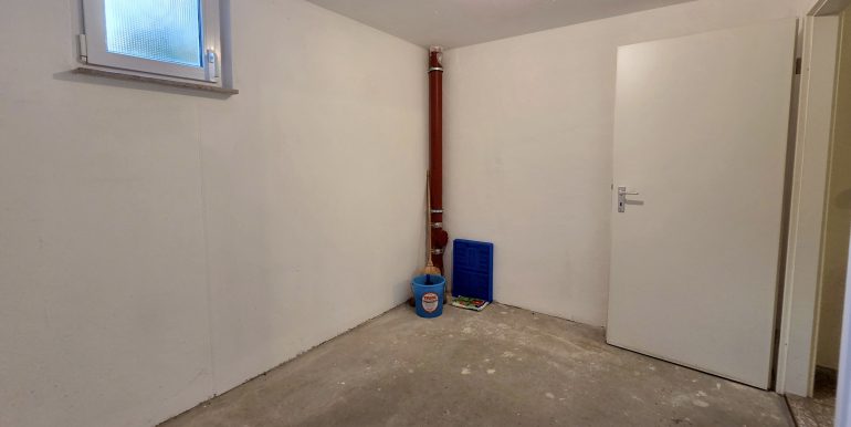 Neuwertige 4 Zimmer Erdgeschosswohnung Tübinger Stadtteil zu verkaufen 22