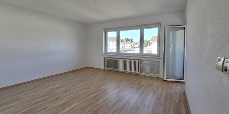 4 Zimmer Wohnung Stetten am kalten Markt zu verkaufen, Wohnzimmer