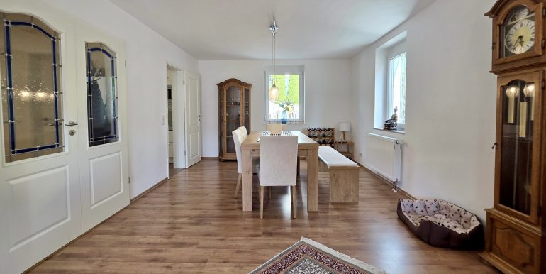 Fertiges Einfamilienhaus zentrumsnah zu verkaufen 4